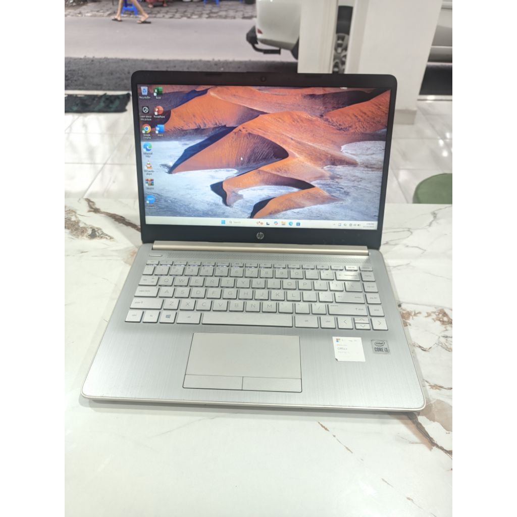 HP 14S | I3 GEN 10 | RAM 8 GB | SSD 256 GB