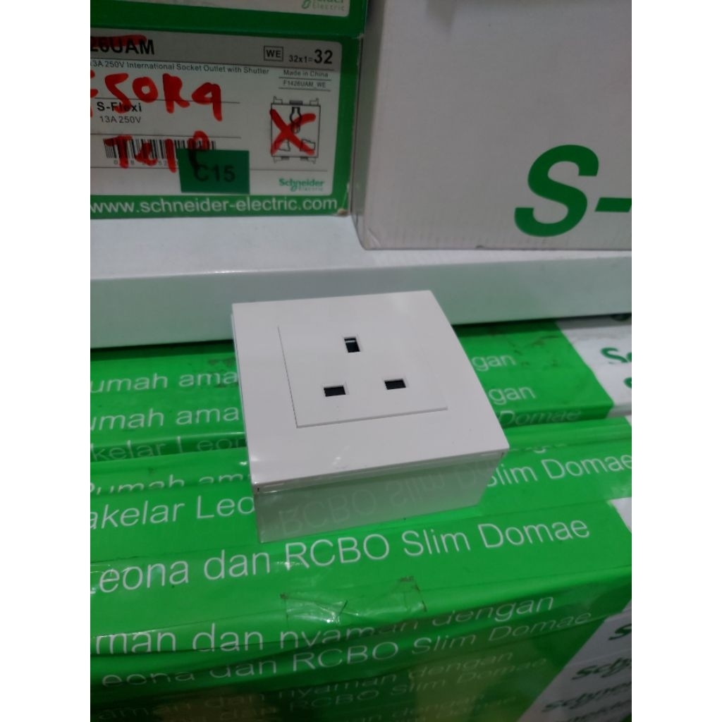 Vivace Stop Kontak Ac  Schneider