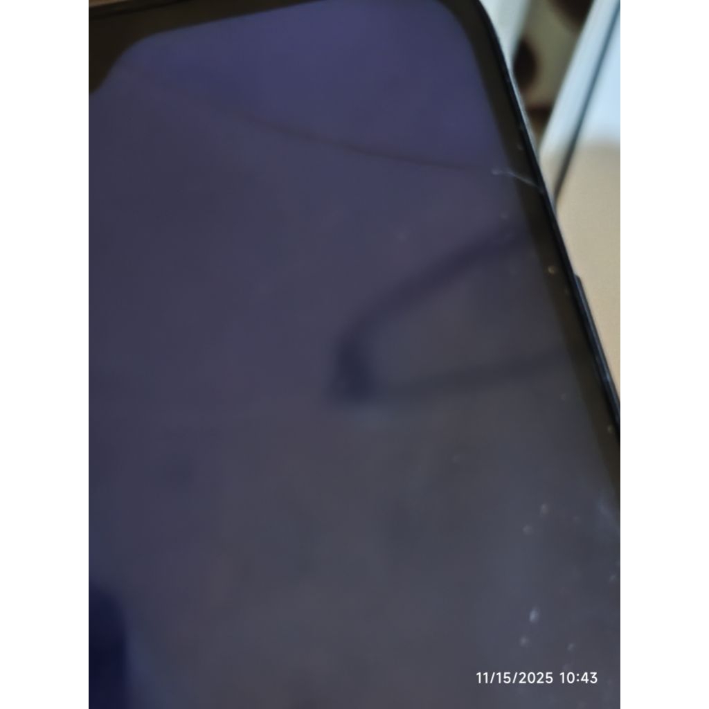 Samsung A04E second minus tipis (deskripsi)