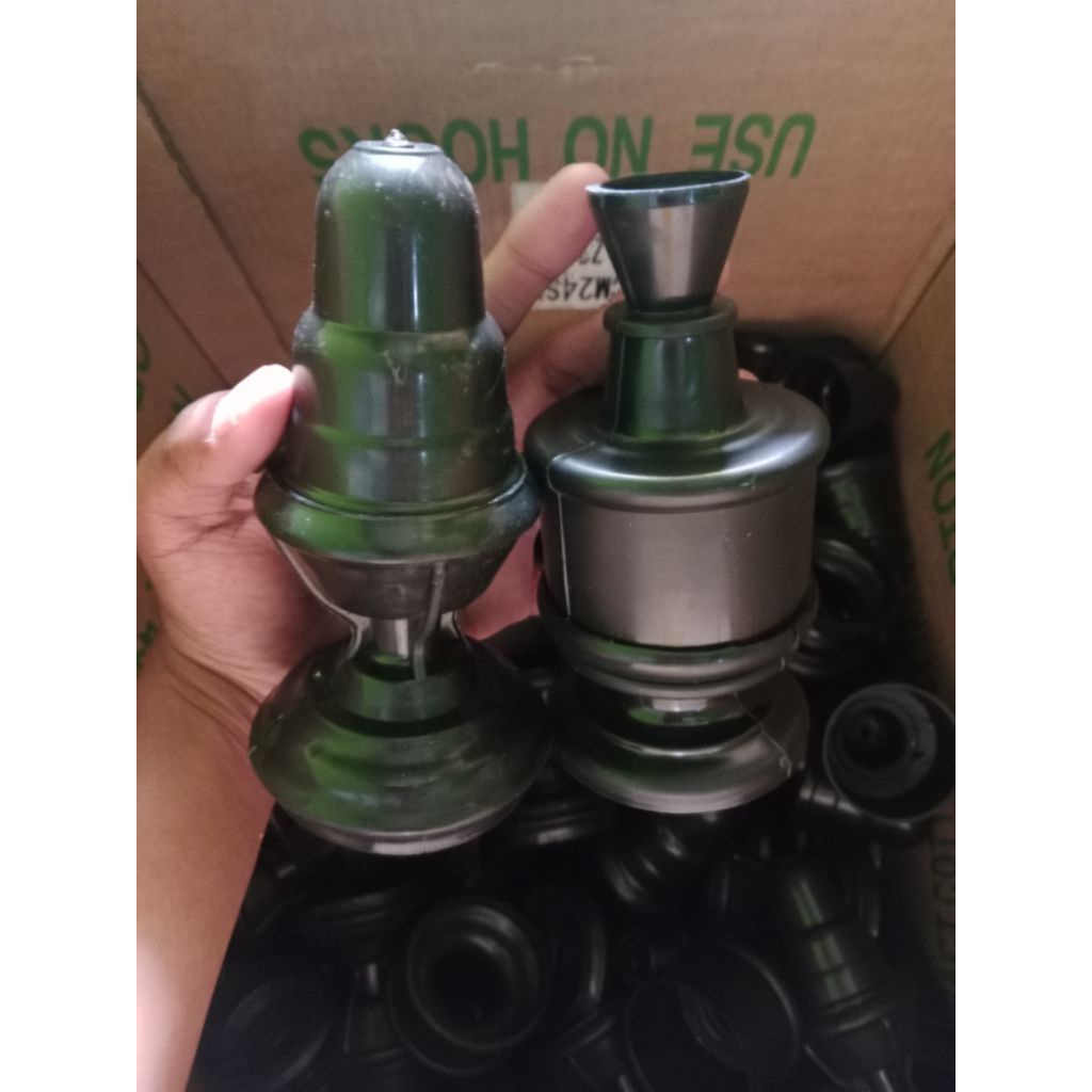 PION SANGKAR LOVEBIRD //MAHKOTA SANGKAR BURUNG