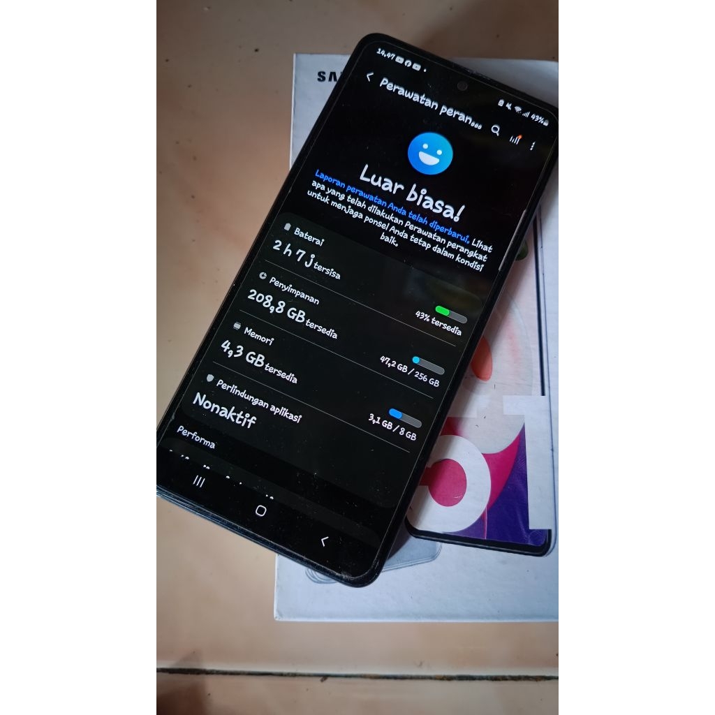 Samsung A51 ram 8Gb internal 256Gb like new