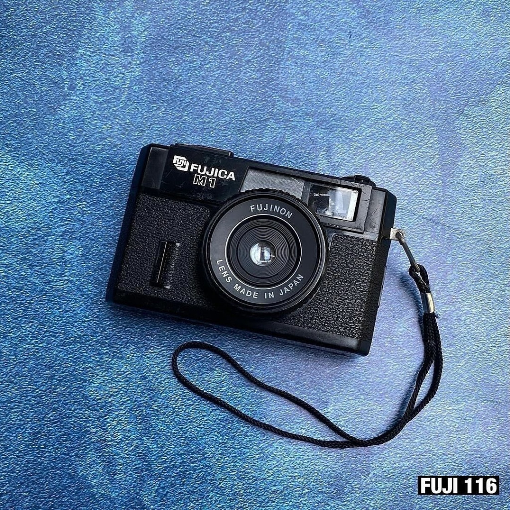 Kamera Analog Fujica M1