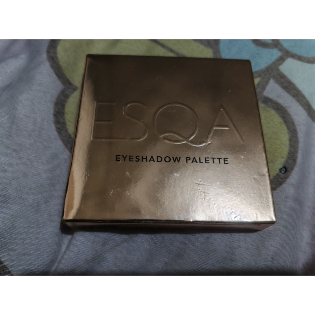 esqa eyeshadow palette