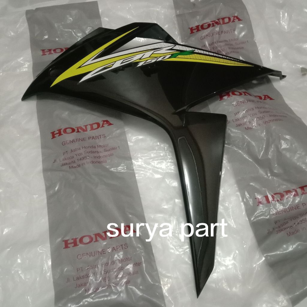 cover sayap samping CBR150 CBR150R K45G 2016 2017 2018 hitam cover body depan samping CBR150R K45G h