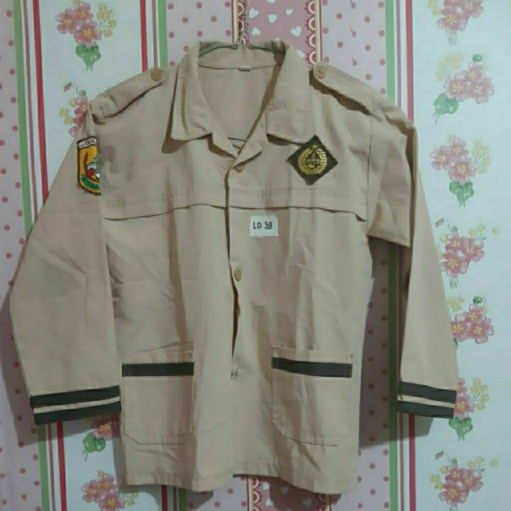 SETELAN PRAMUKA SD KELAS 4 (ROK DAN BAJU)