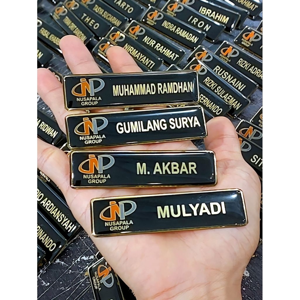Papan nama dada / Name tag bahan kuningan
