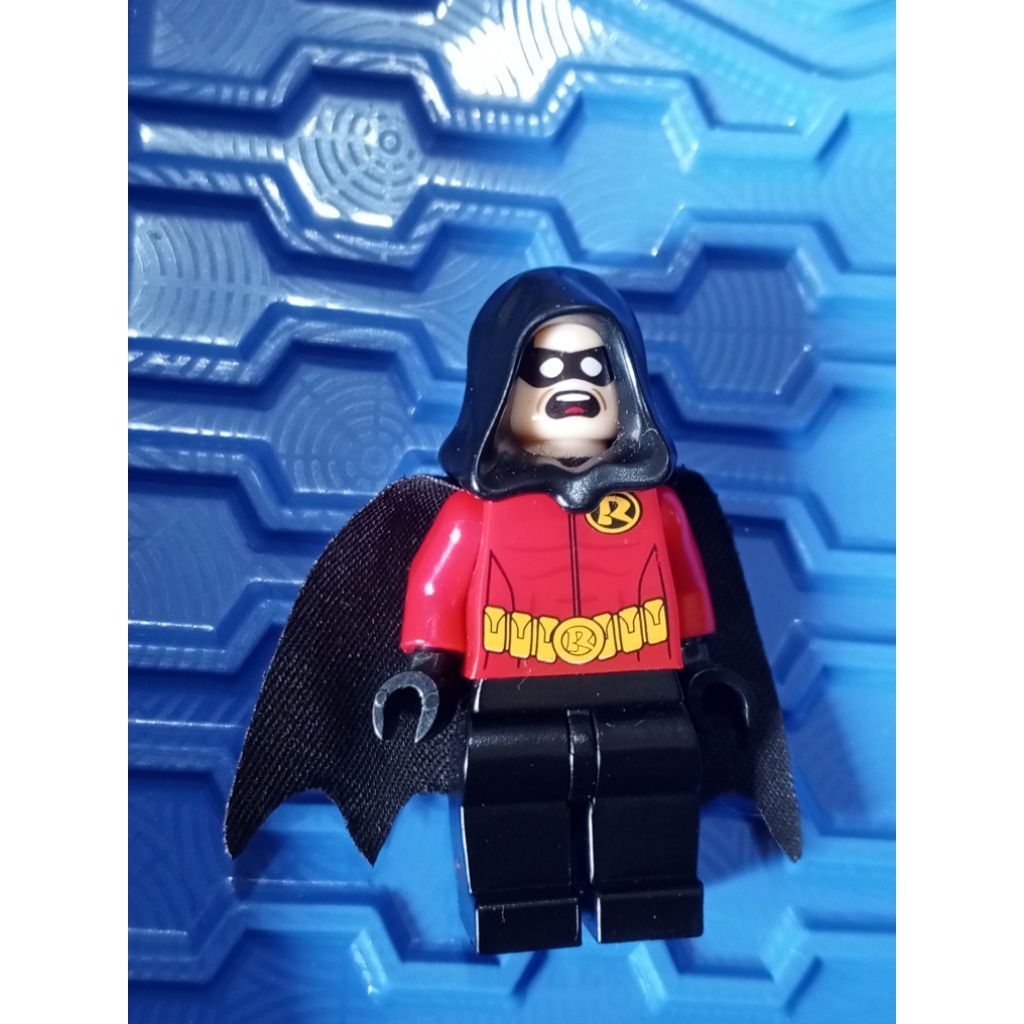 Lego DC minifigure Red Hood Robin original
