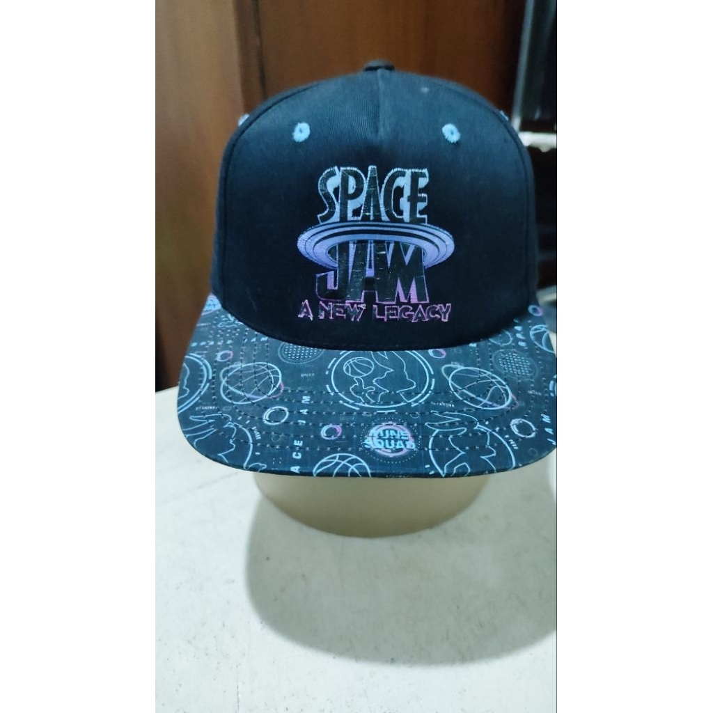 Topi Caps Space Jam