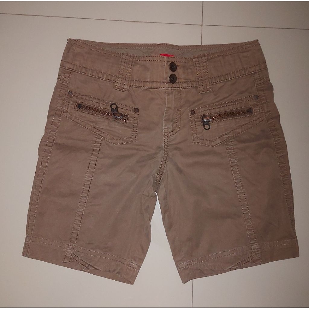 Celana pendek perempuan dewasa Esprit