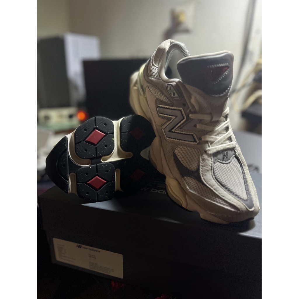 NB 9060 size 42 second