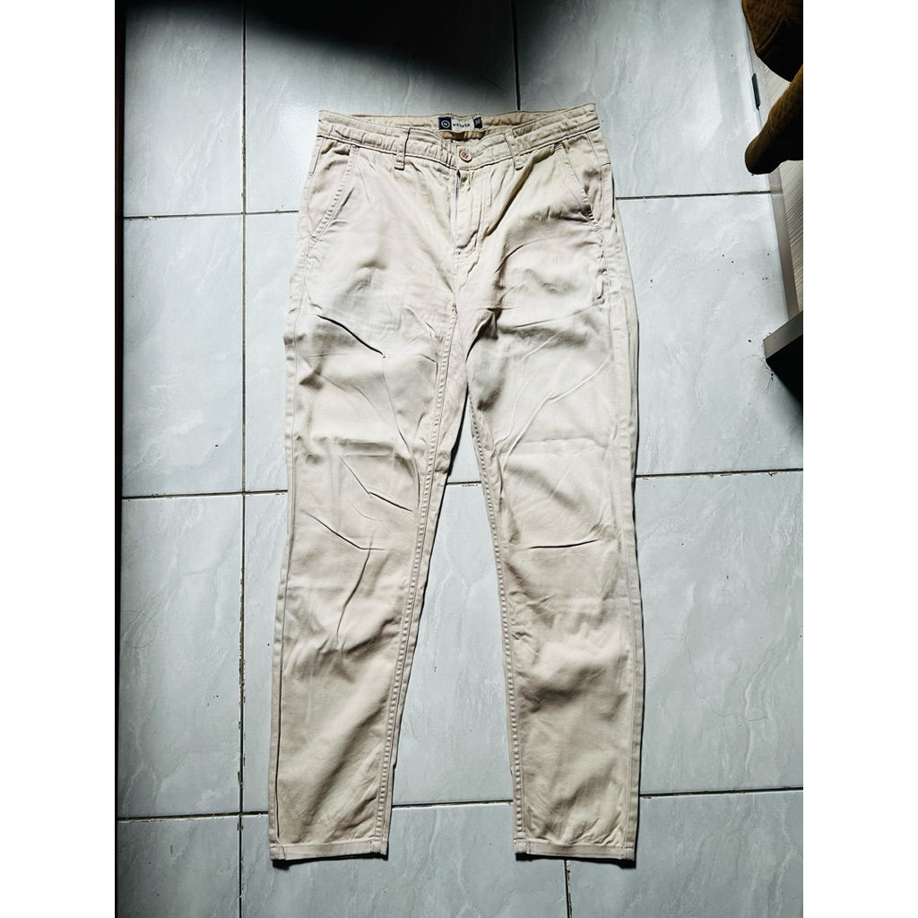 celana chinos nevada