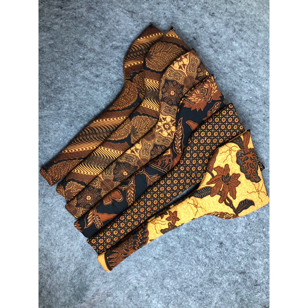 SINGEP, TEMPAT KERIS , SARUNG KERIS