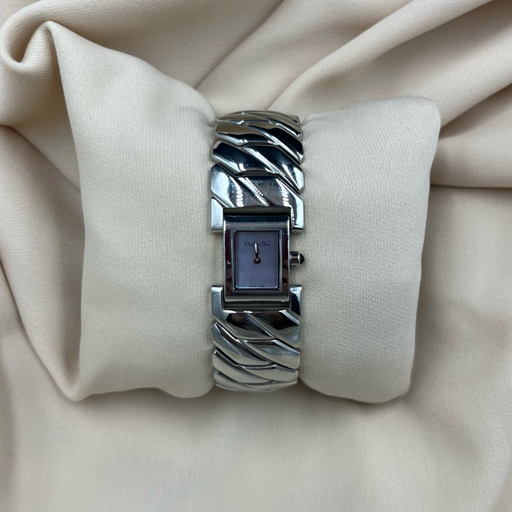 Jam Tangan Christian Dior Wanita D72100MNA BL