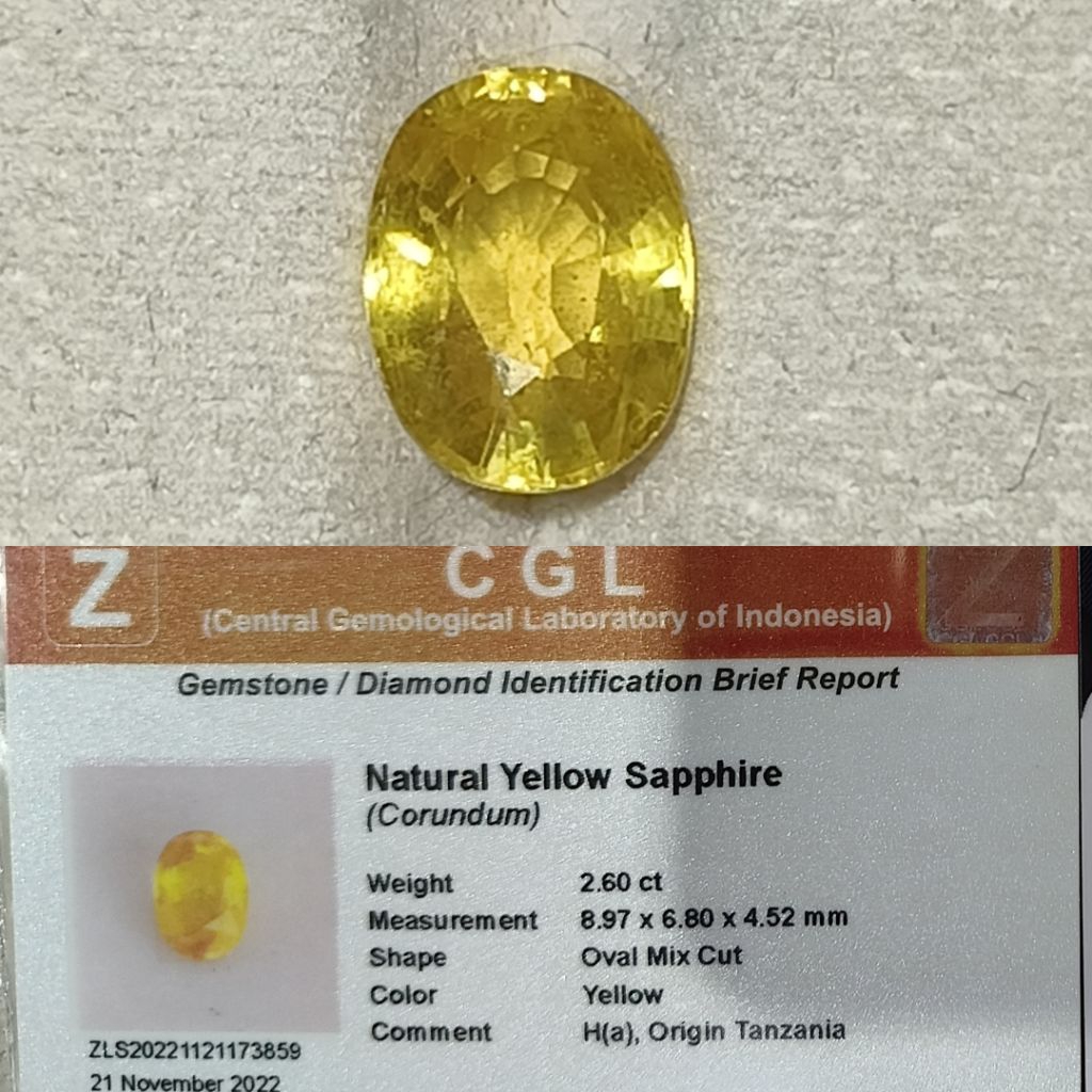 Natural Yellow Sapphire Tanzania 2,6ct Heat A Memo CGL