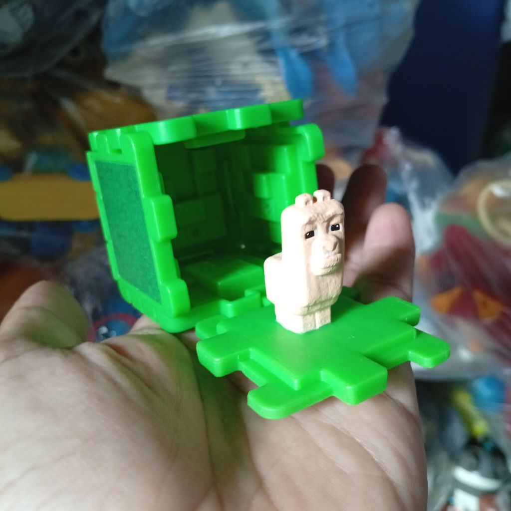 happy meal toys minecraft llama grass block