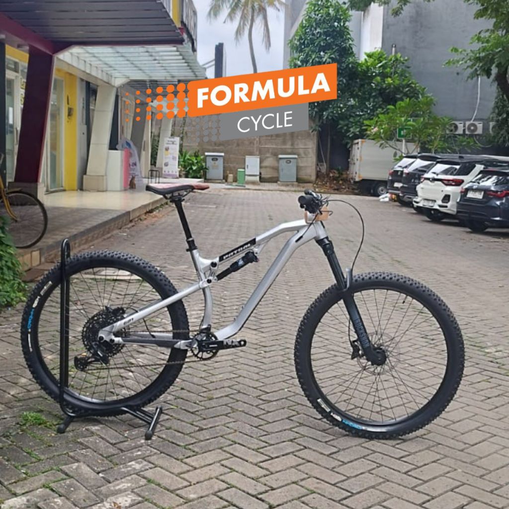 SEPEDA GUNUNG PATROL BIKE 691 SL M BRILLIANT SILVER 22