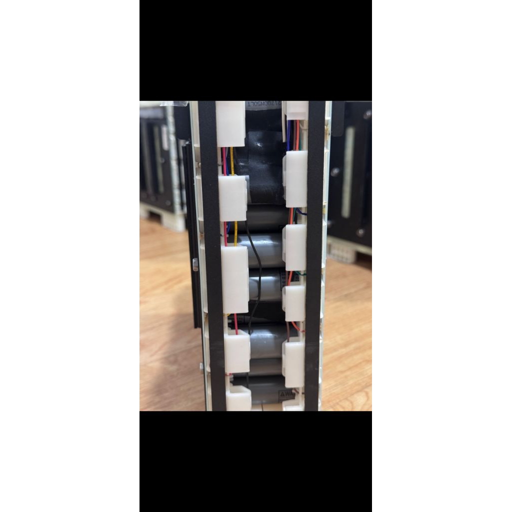 Batre bekas Motor Listrik cell 21700