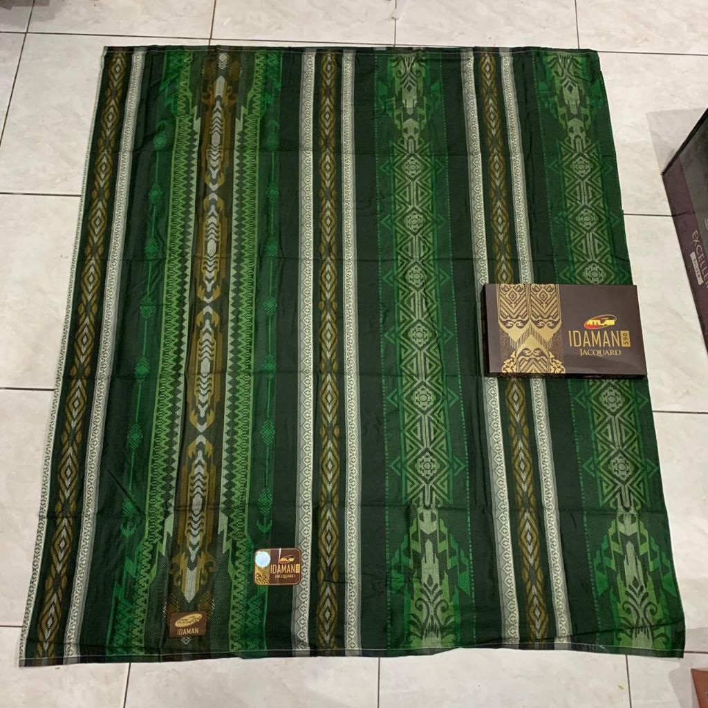 SARUNG ATLAS IDAMAN JACQUARD 590