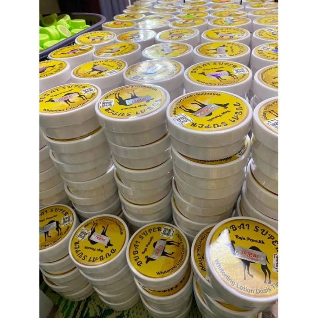 Handbody Dubai Pencerah Kulit Dengan 5 Bahan Alami  HB Dubai Pemutih Badan Original BPOM Super White