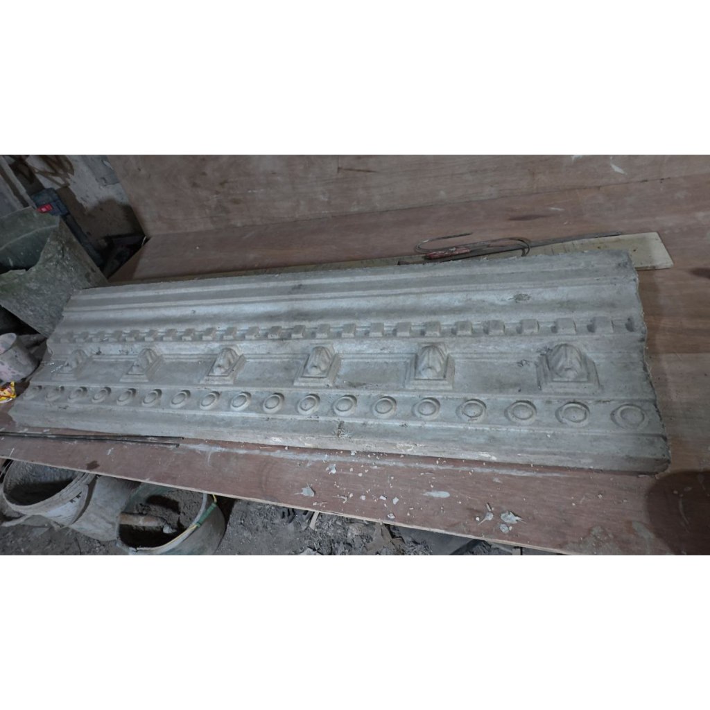 Lisplang GRC cocok untuk rumah minimalis Rapi, anti retak, & desain kekinian Cek deskripsi