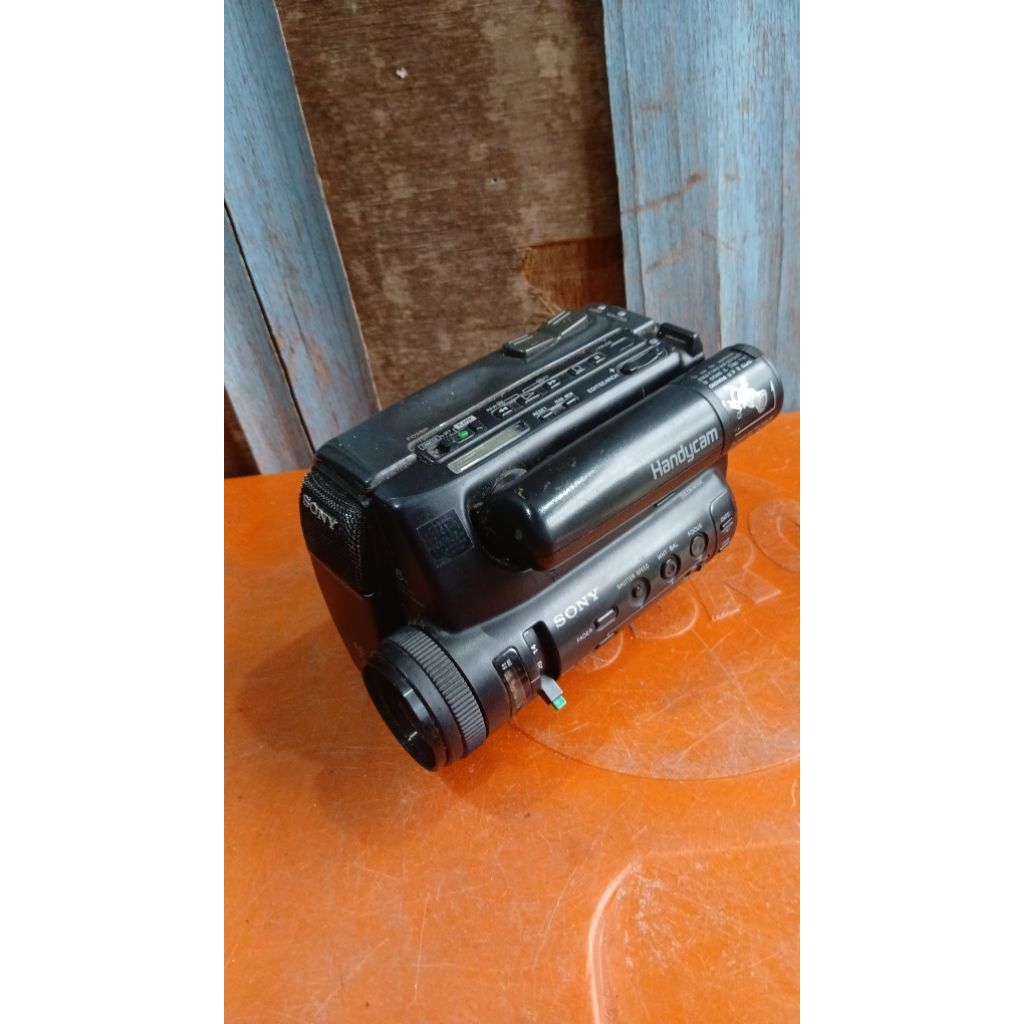 Handycam sony 185rb jadul antik kuno lawas vintage display anggap mati