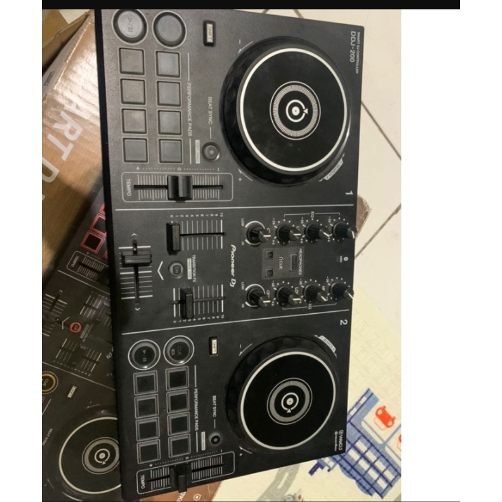 Dj controller pioner ddj-200