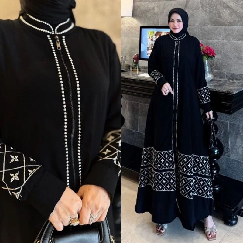Abaya Hitam Remaja Model Terbaru Abaya Ayana WD Bahan jetblack LD ( Lebar Dada )  ± 110 cm PJ Baju  