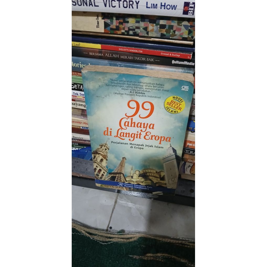 Novel  Bekas 99 Cahaya di Langit Eropa