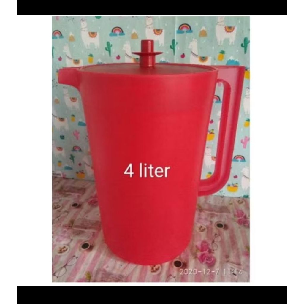 pitcher tupperware