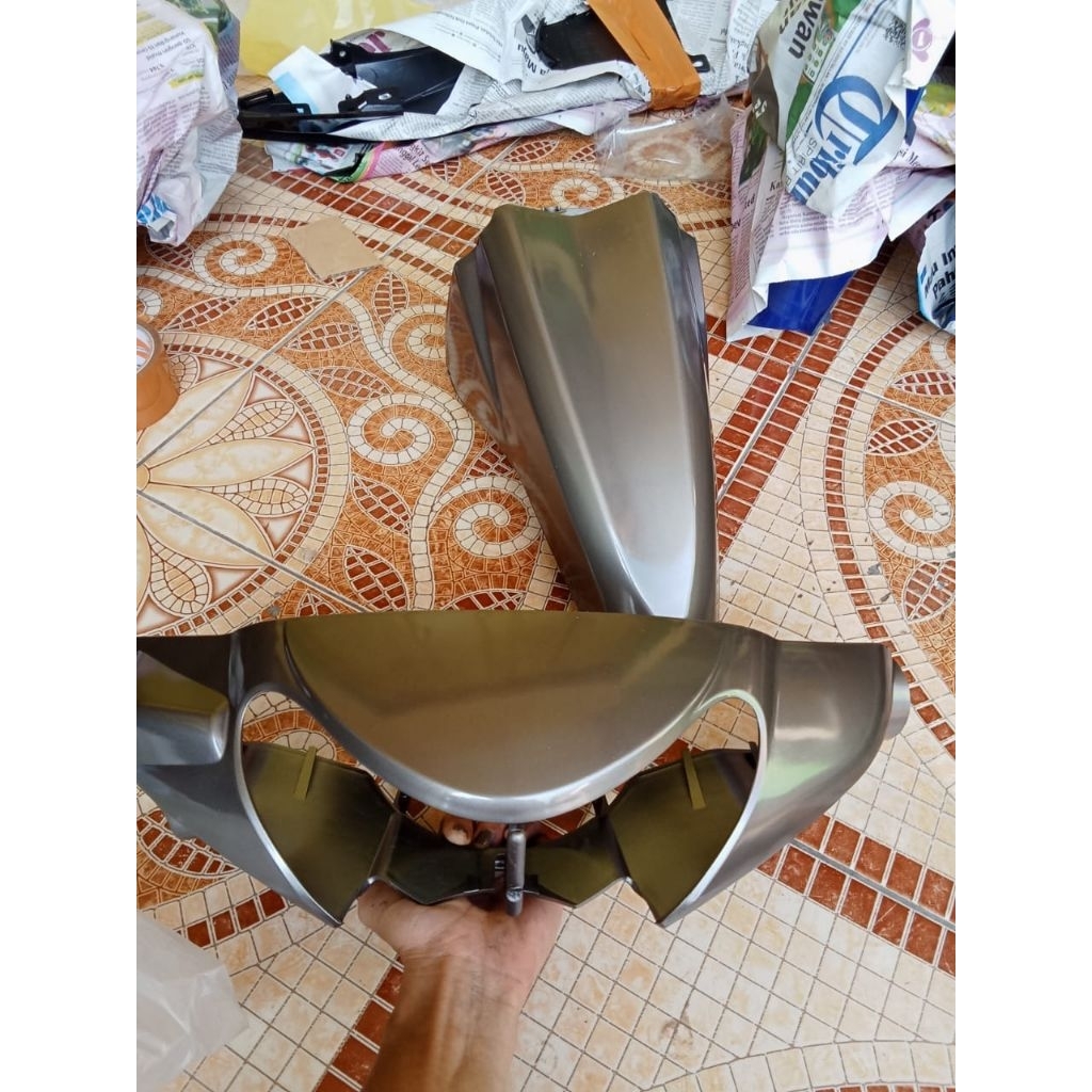 kepala batok depan+selebor depan Yamaha mio smile warna abu abu monyet