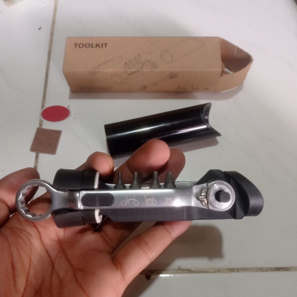 toolkit original sepeda brompton