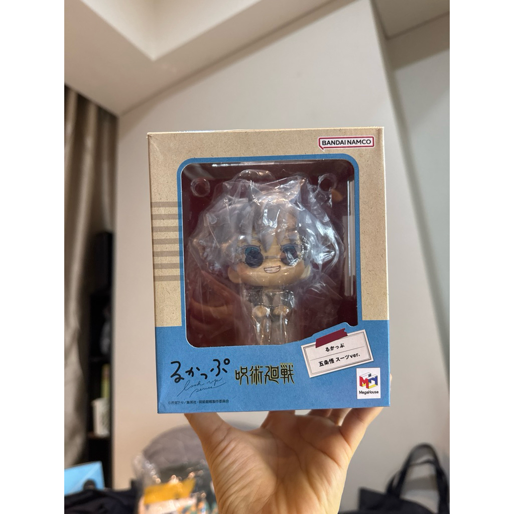 LOOKUP GOJO SATORU SUIT VERSION RUKAPPU FIGURE