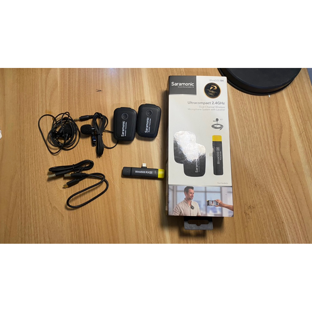 MIC wireless dual channel like new