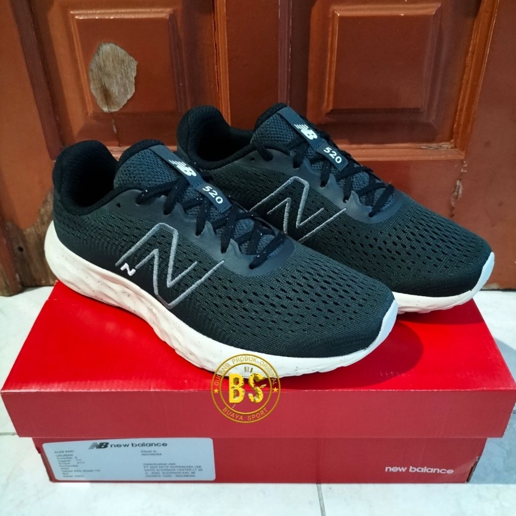 Sepatu New Balance running