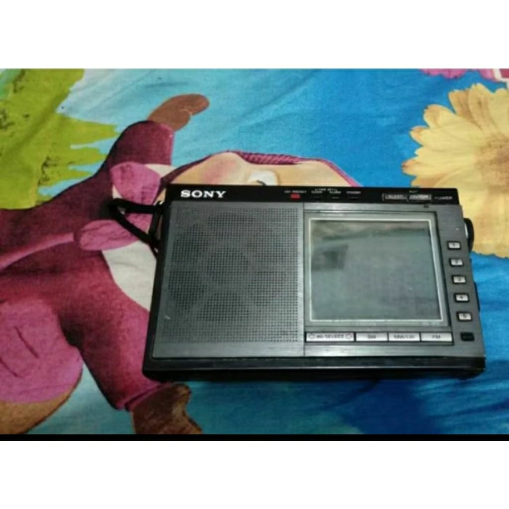 Radio SONY ICF-7600DA/DS Bonus Adaptor