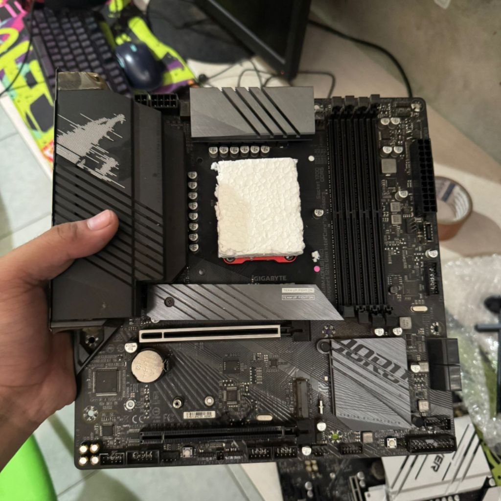 Motherboard b660m aorus gigabyte ddr5