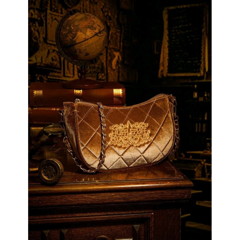 HARRY POTTER X SHEIN Women's Fashion Quilted Letter Embroidery Chain Strap Shoulder Bag