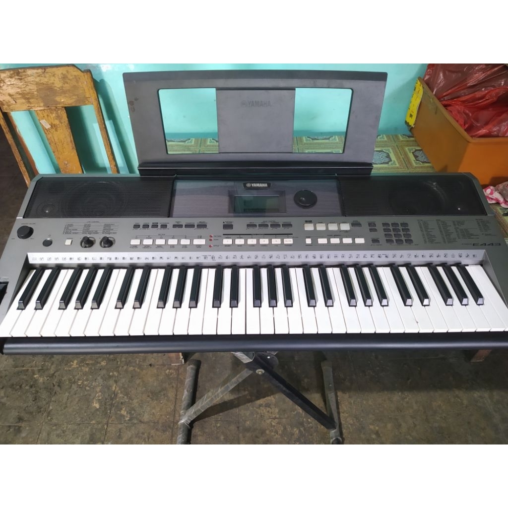 Yamaha PSR E443, Keyboard Yamaha kondisi normal mulus