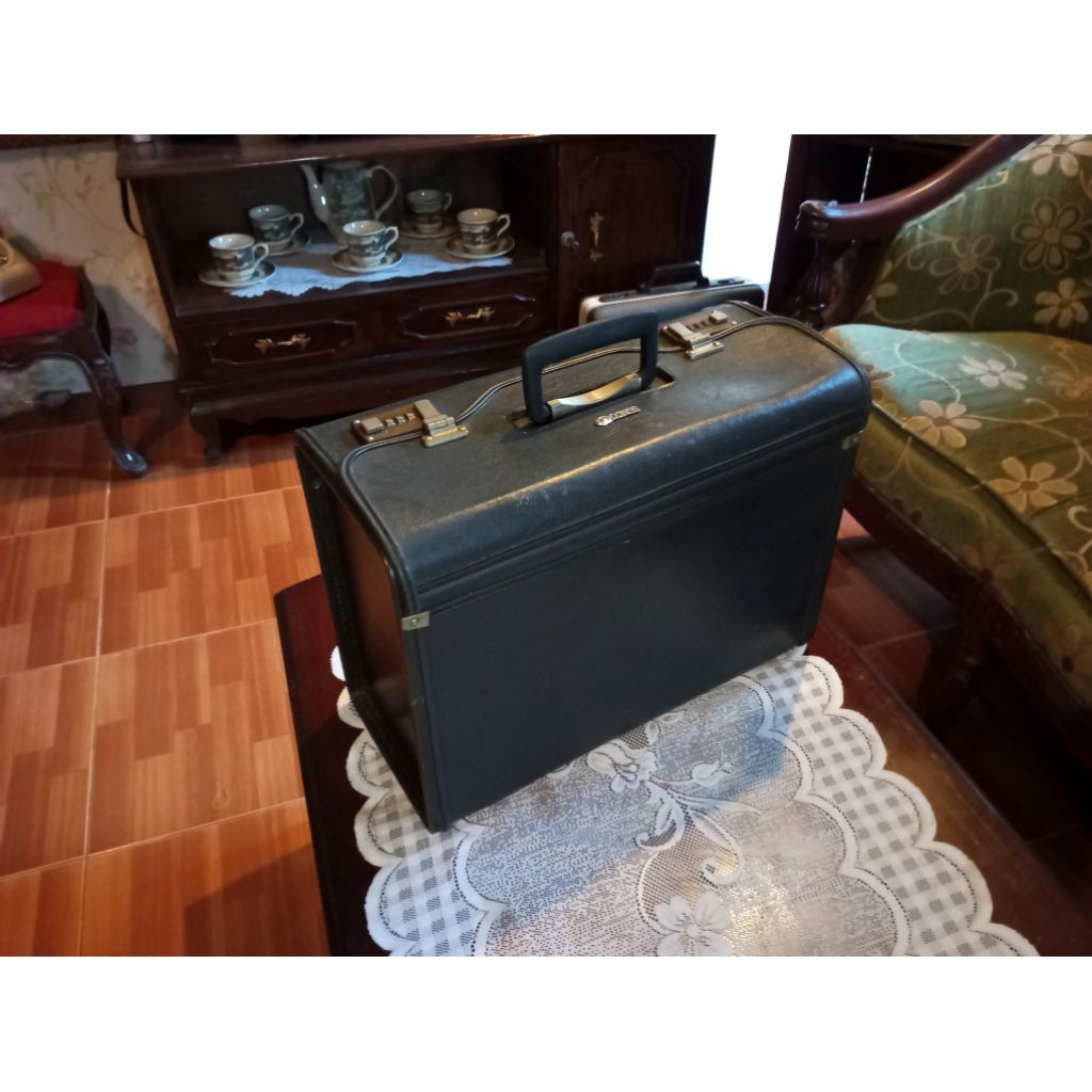 Koper  Kulit Merk SUNCO Jadul Antik Vintage lawas Dekorasi 