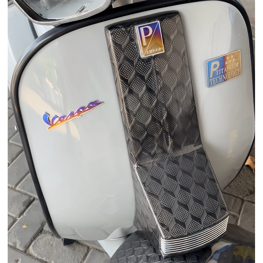 DASI/HIDUNG VESPA SPARTAN CARBON FIBER KEVLAR