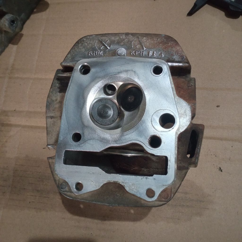 Kop Head deksel blok Klep noken as Kharisma Supra 125 copotan