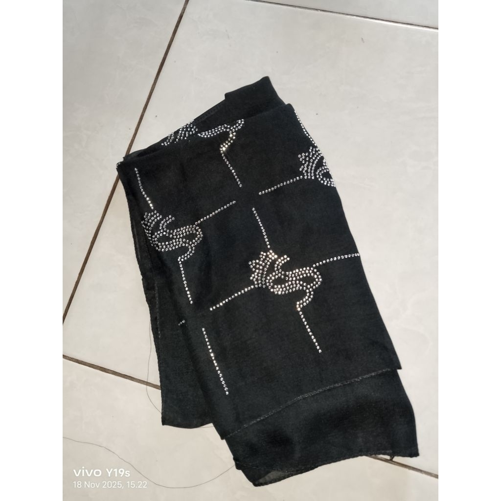 hijab bella square motif Sss