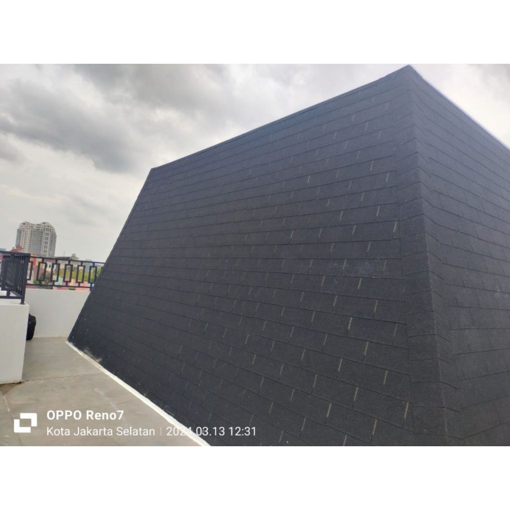 atap bitumen sirap aspal dan baja ringan terpasang