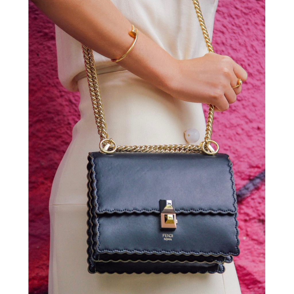 Fendi Kan I scalloped small Black bag PL vvgc
