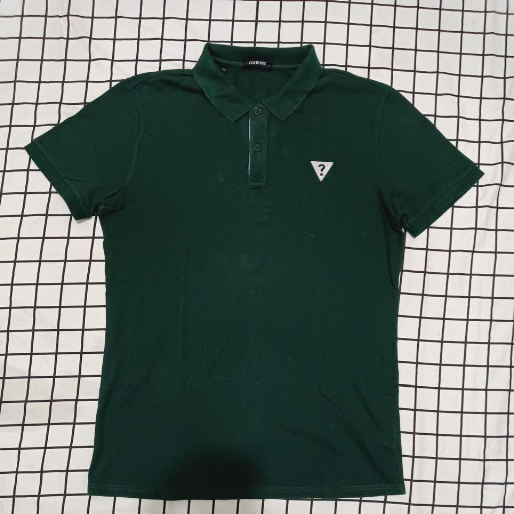 Kaos Kerah Pria Preloved Murah Size L || GUESS