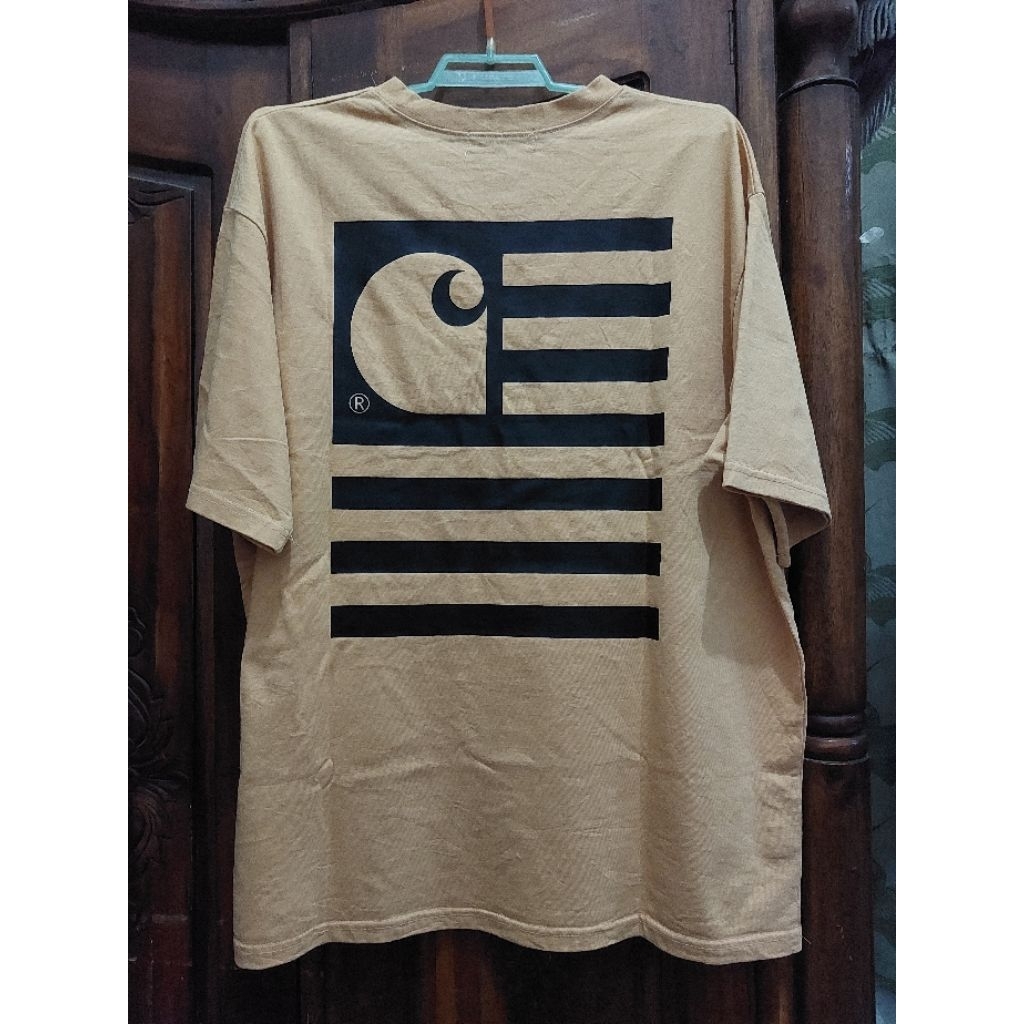 Kaos Carhartt WIP state flag