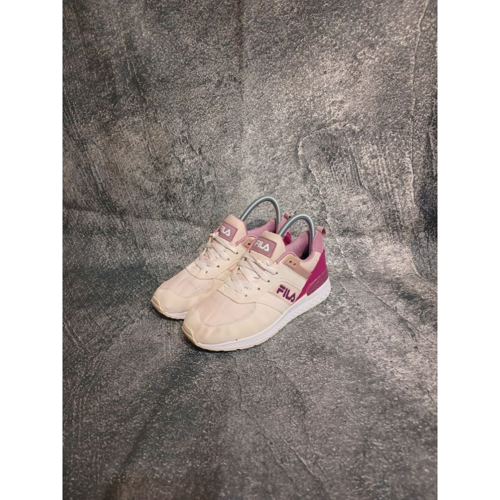 SEPATU SPORT FILA LADIES