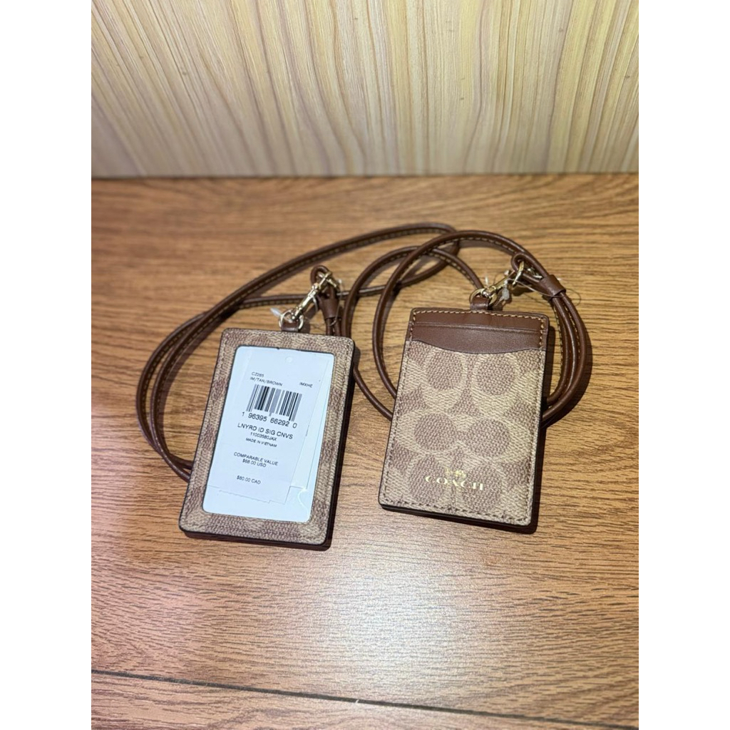 Coach Lanyard Signature Tan Brown AUTHENTIC