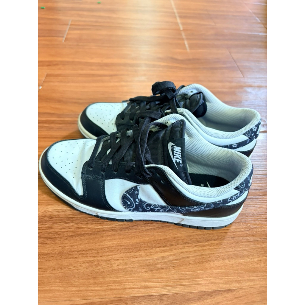 Nike dunk low Black Paisley