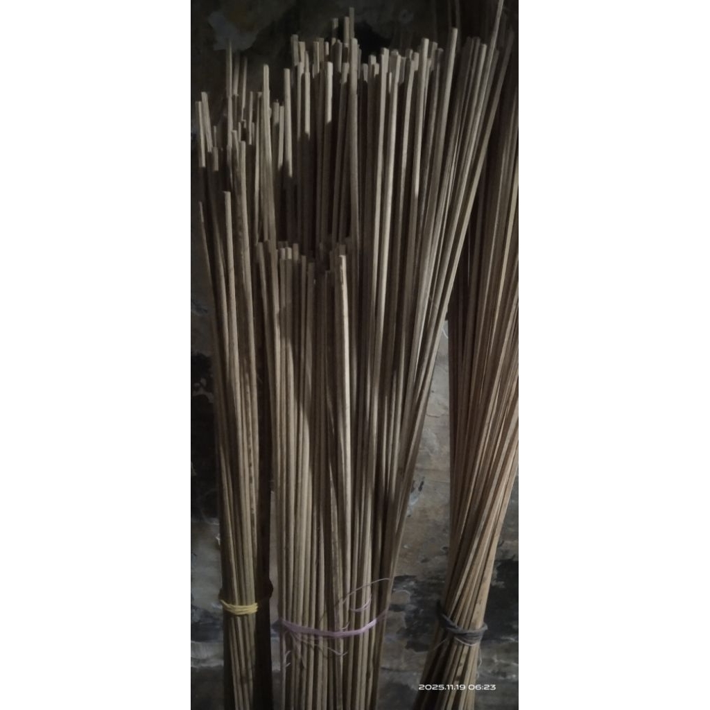 bambu layangan